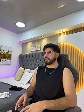 DomBoy  online show from 05-17-26, 08:05