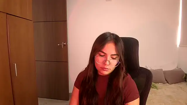 abbyyandmaxx online show from 07-17-26, 04:45