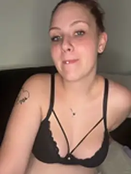 CuteBeaX online show from 06-29-26, 07:03