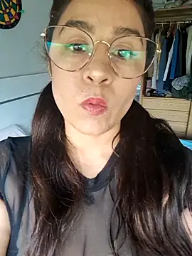 charloteone online show from 04-29-26, 01:37