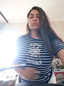 Snapshot of charloteone chatting on 05-09-26, 11:48 charloteone online show from 05-09-26, 11:48