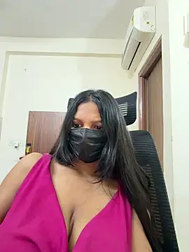 PIHU01990 online show from 05-02-26, 06:35