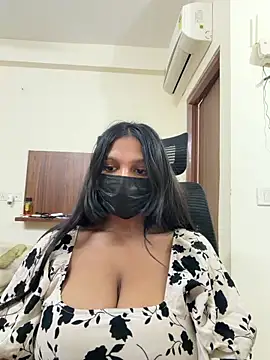 PIHU01990 online show from 05-03-26, 08:09