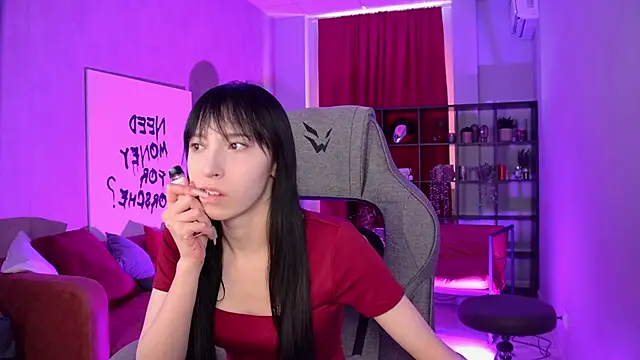 SeraphineSparda online show from 06-30-26, 12:39