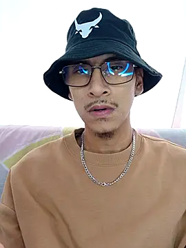 Lil black009 online show from 07-06-26, 01:19