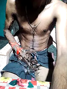 Snapshot of Tushu_under19_boy chatting on 05-16-26, 05:23 Tushu under19 boy online show from 05-16-26, 05:23