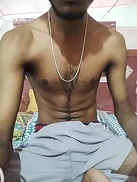 Snapshot of Tushu_under19_boy chatting on 06-10-26, 06:45 Tushu under19 boy online show from 06-10-26, 06:45