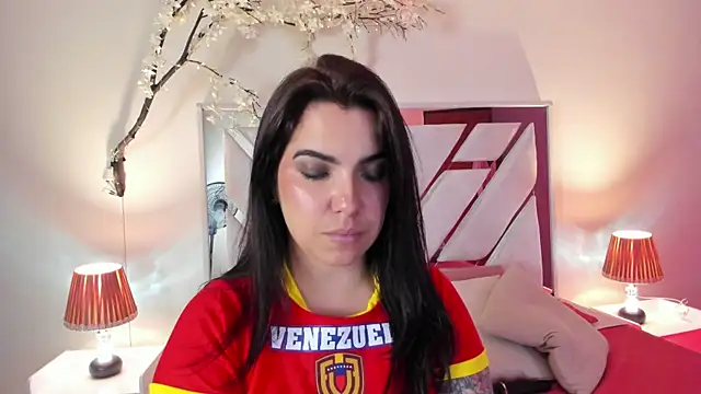 Snapshot of AngeliqueBoyer__ chatting on 07-05-26, 04:19 AngeliqueBoyer online show from 07-05-26, 04:19