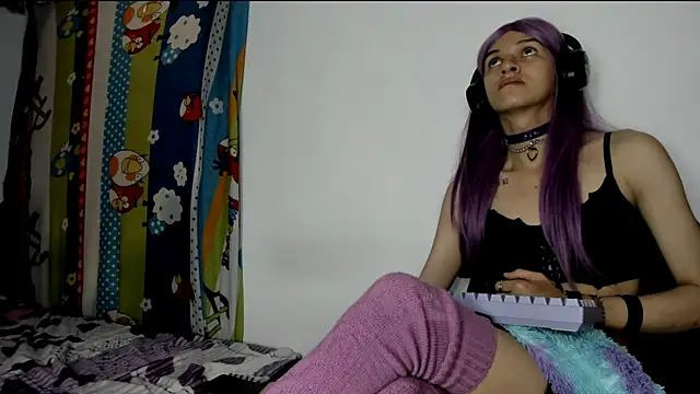 Vannellope vladimir online show from 06-25-26, 01:15