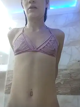 Snapshot of Juliette_Doll_ chatting on 06-30-26, 02:29 Juliette Doll online show from 06-30-26, 02:29