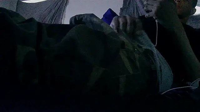 Ooohtoolee online show from 06-18-26, 12:53
