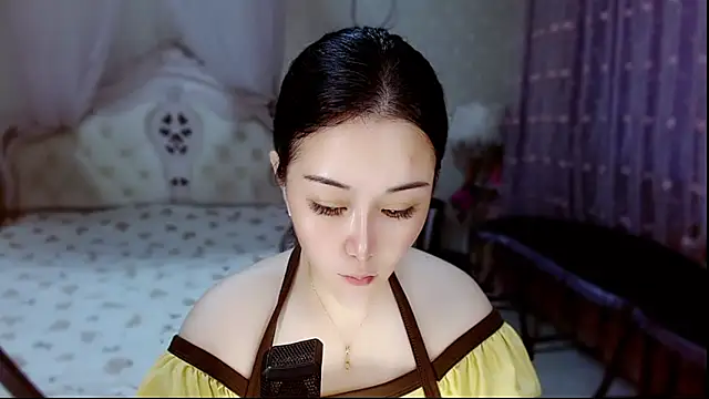 Snapshot of Amy-cnbaby chatting on 07-14-26, 02:05 Amy-cnbaby online show from 07-14-26, 02:05