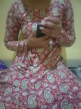 Snapshot of Seema_yadav01 chatting on 05-01-26, 05:45 Seema yadav01 online show from 05-01-26, 05:45