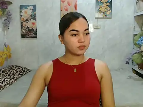 Snapshot of ur_asiankat chatting on 06-11-26, 07:01 ur asiankat online show from 06-11-26, 07:01