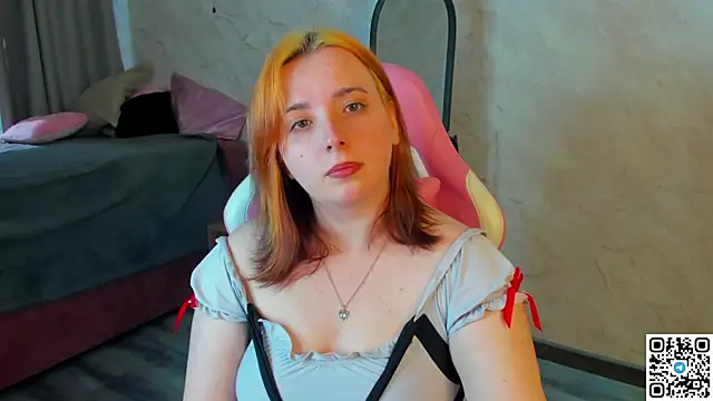 Snapshot of Lilli_Cass chatting on 05-19-26, 09:04 Lilli Cass online show from 05-19-26, 09:04