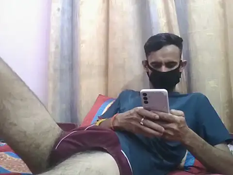 Snapshot of vickyoerhg chatting on 05-26-26, 01:29 vickyoerhg online show from 05-26-26, 01:29