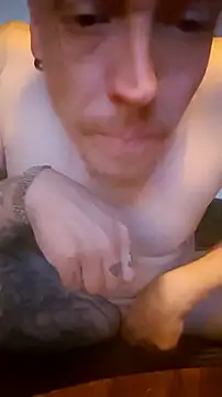 Kingclit1998 online show from 04-30-26, 08:57