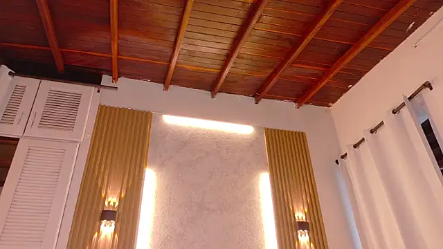 MayGibsson online show from 07-21-26, 12:07