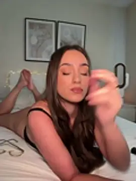 Haileylovers online show from 07-28-26, 11:17