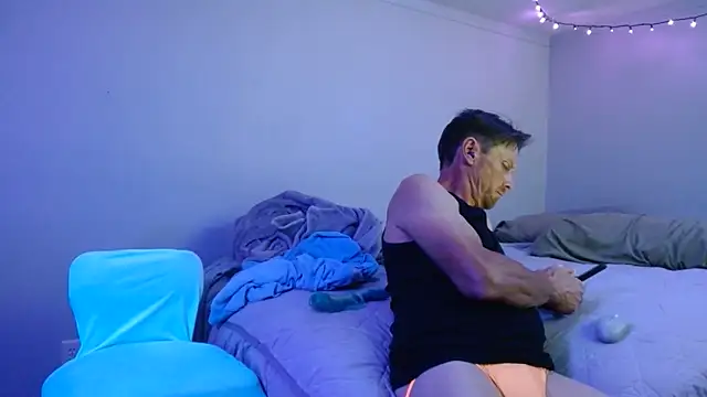 luv2cum2gether25 online show from 06-21-26, 12:41