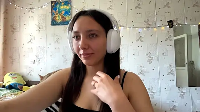 SheeringGape online show from 05-18-26, 04:07
