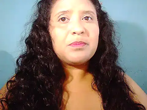 Snapshot of kaeluna chatting on 05-25-26, 06:58 kaeluna online show from 05-25-26, 06:58