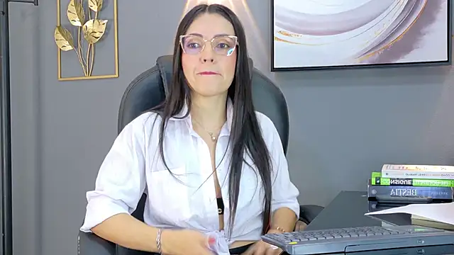 SusanZmith online show from 06-04-26, 12:33