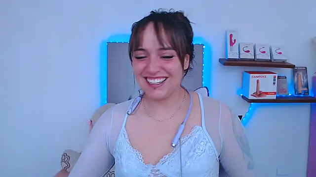 anyela bubble18 online show from 07-18-26, 09:40