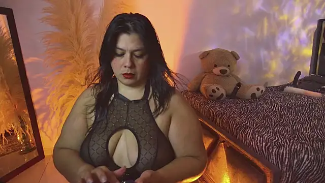 Martina Foxy01 online show from 07-10-26, 11:24