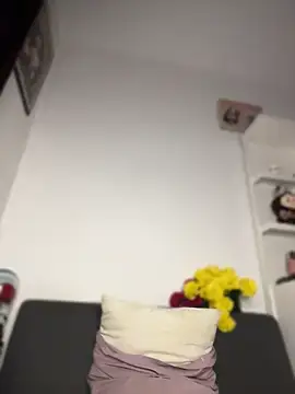 jessiecraffx online show from 07-06-26, 03:03