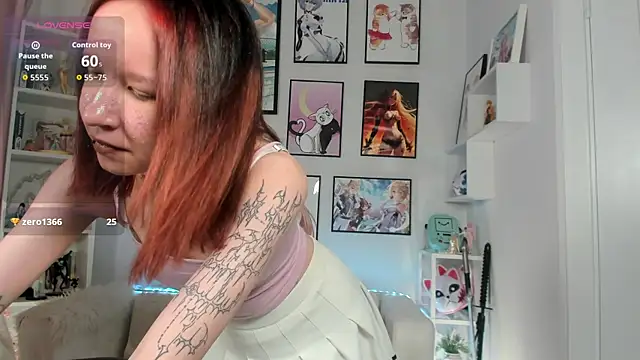 Snapshot of Mi_Mi_Mia chatting on 06-19-26, 11:47 Mi Mi Mia online show from 06-19-26, 11:47