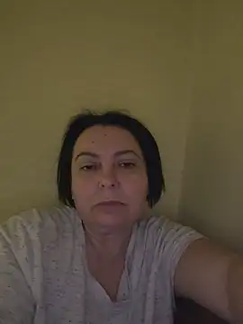 EmmaEmmy40 online show from 05-30-26, 07:11