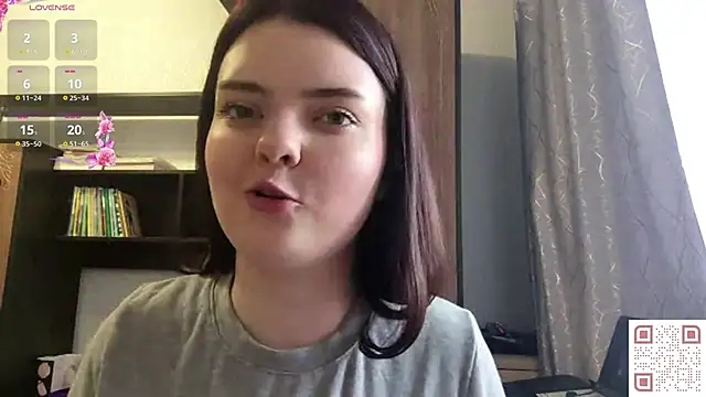Snapshot of RebelDesiree chatting on 06-18-26, 06:13 RebelDesiree online show from 06-18-26, 06:13