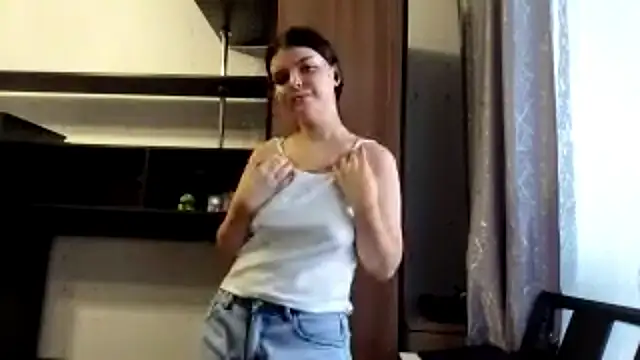 Snapshot of RebelDesiree chatting on 07-19-26, 10:41 RebelDesiree online show from 07-19-26, 10:41