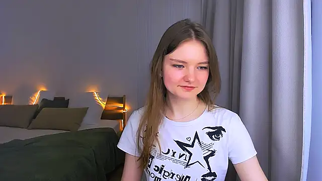 LookEva online show from 06-01-26, 03:41