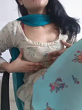zoya baby  online show from 06-18-26, 10:41