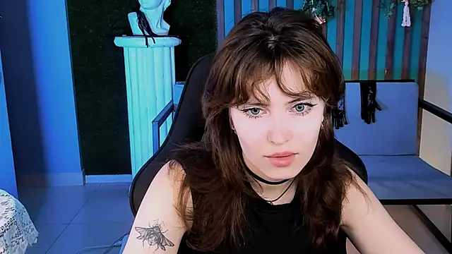 LolaDominara online show from 06-27-26, 06:07
