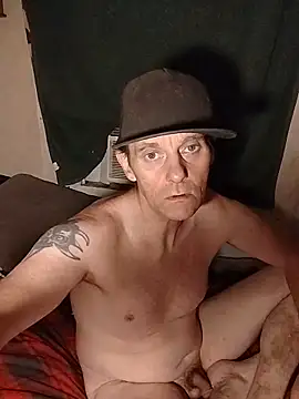 Snapshot of rustle1 chatting on 06-06-26, 08:57 rustle1 online show from 06-06-26, 08:57
