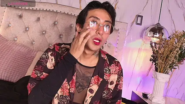 Eclipse TeenBoy66 online show from 05-11-26, 04:04