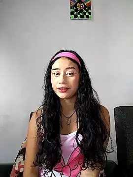 L0lita Emi12 online show from 05-15-26, 01:07