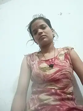 Snapshot of Student_garl_1 chatting on 05-31-26, 11:39 Student garl 1 online show from 05-31-26, 11:39