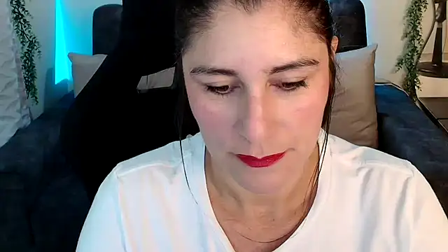 LUCYMILF SEXY online show from 06-06-26, 04:01