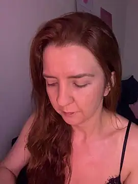 Snapshot of therealgingerr chatting on 05-11-26, 10:07 therealgingerr online show from 05-11-26, 10:07