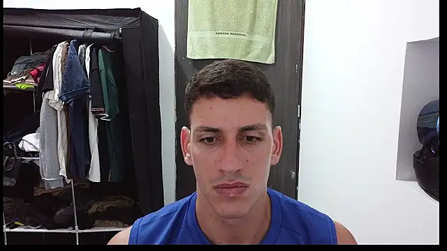 Snapshot of RaulRico chatting on 05-09-26, 08:47 RaulRico online show from 05-09-26, 08:47