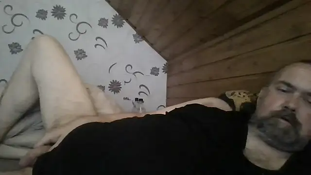 Snapshot of Carsten5 chatting on 07-18-26, 05:00 Carsten5 online show from 07-18-26, 05:00