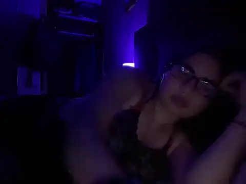 gigi333336 online show from 05-27-26, 12:40