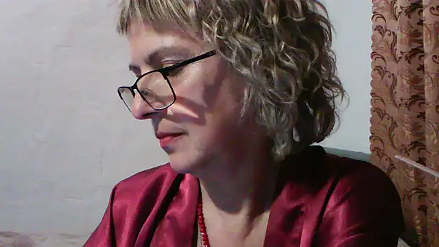 ElizabethGorden online show from 06-20-26, 07:16