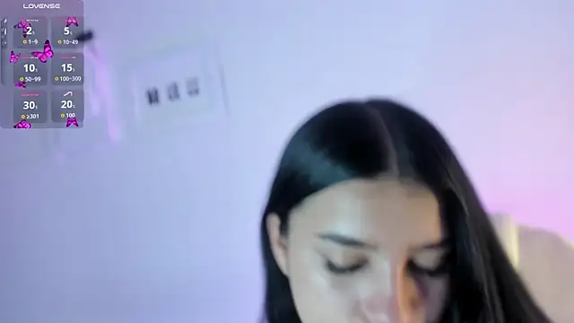 Xhelen 1 online show from 05-23-26, 06:12