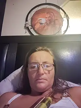 Queenle91 online show from 05-16-26, 12:18
