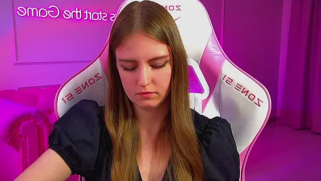 SofiaSarvains online show from 06-11-26, 12:32